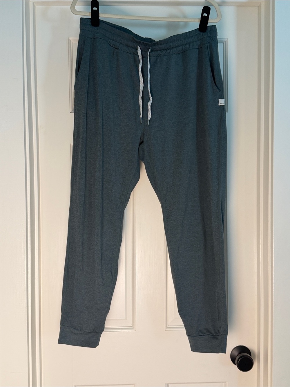 Vuori Women’s Performance Joggers in Marsh Heather (Green/Blue)